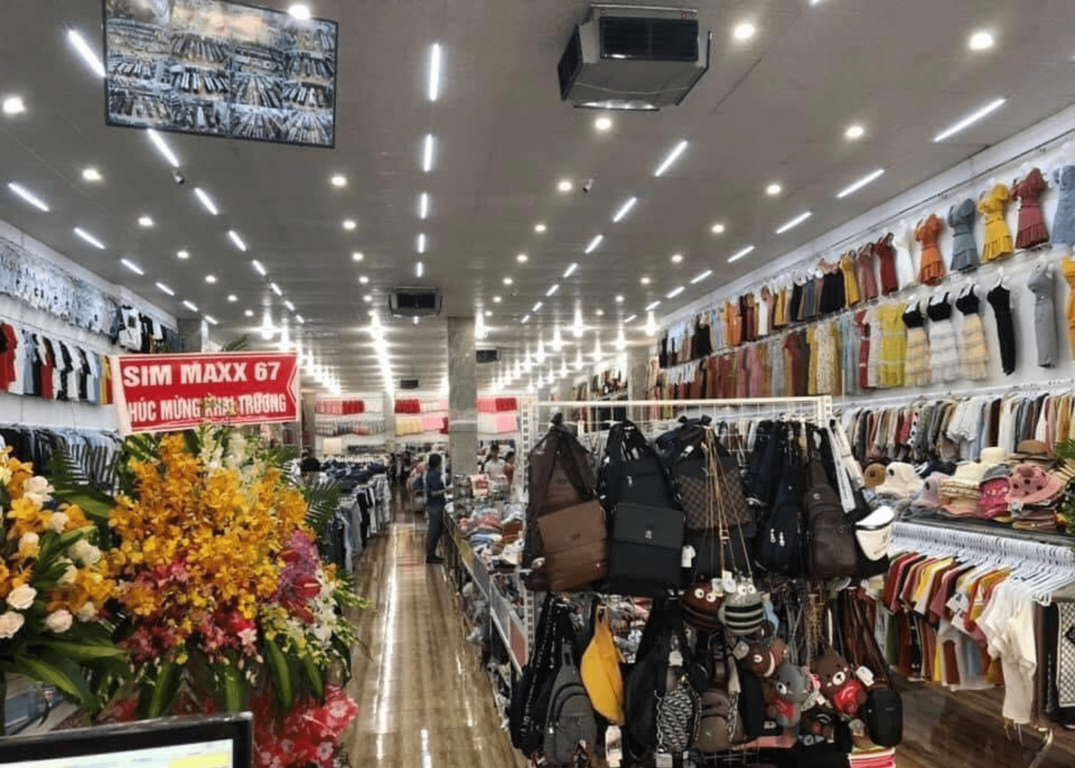 Lắp đặt kệ siêu thị cho Minh Đức Plaza Định Quán
