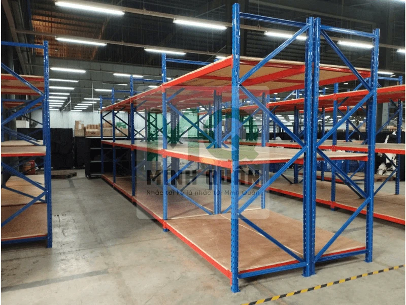 Chính sách bảo hành và giao nhận hàng tại Giá kệ Minh Quân